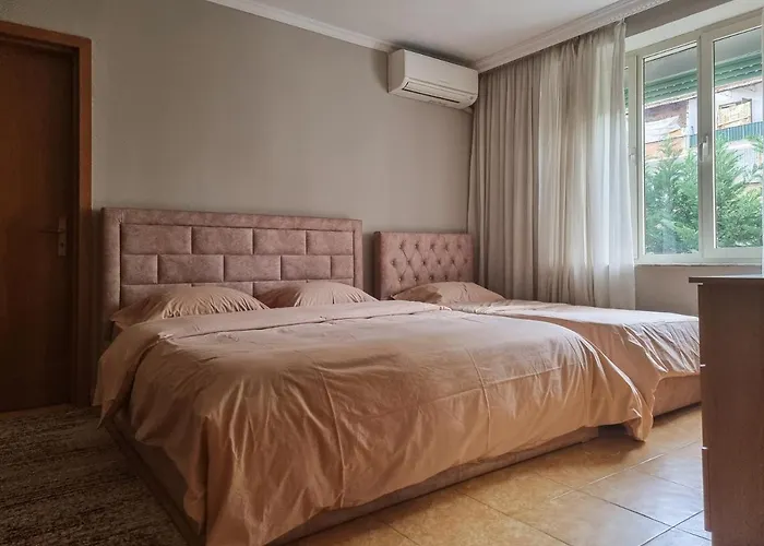 Tirana Center Cozy Apartment